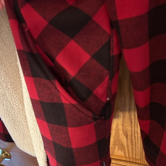 Eddie Bauer Sherpa Buffalo Check Shacket - Picture 5 of 6
